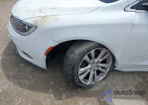 2016 Chrysler 200 Limited z USA, uszkodzony, nr VIN 1C3CCCAB1GN131736